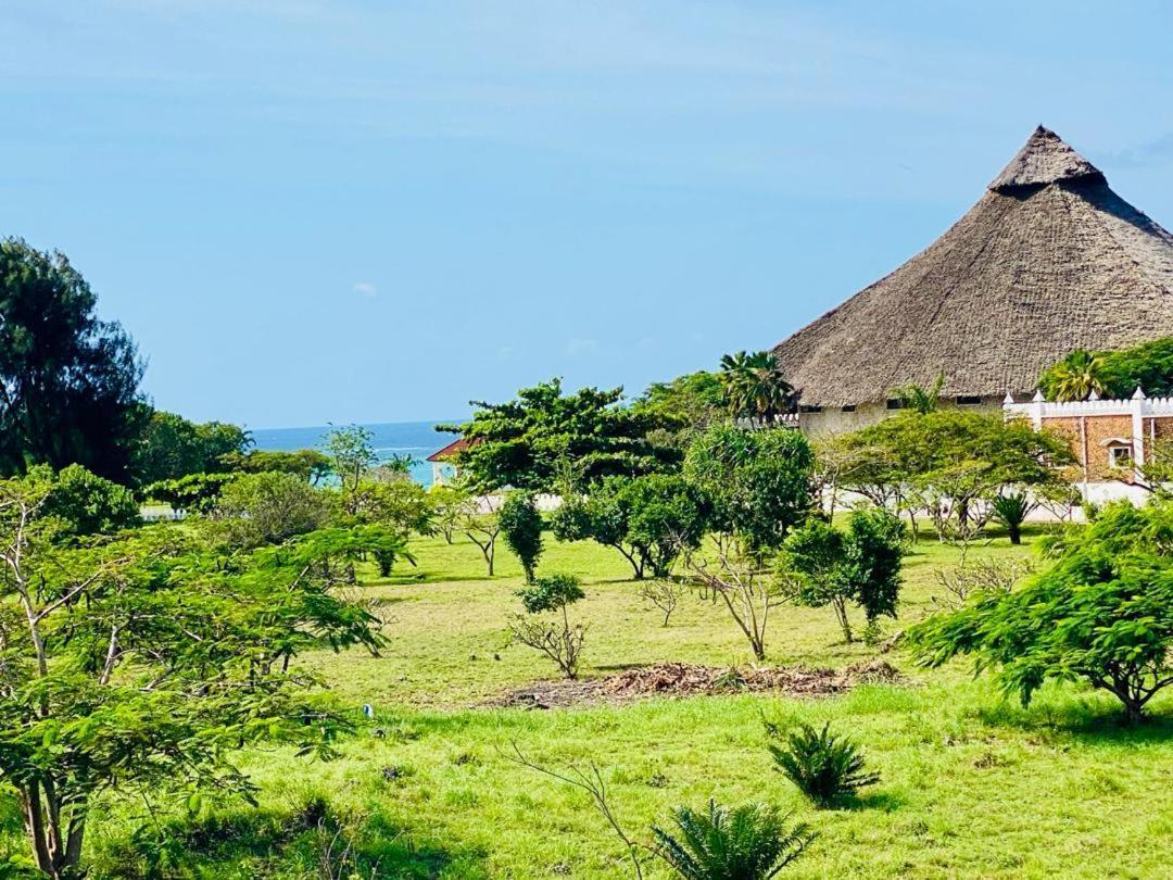 The Bali Resort Zanzibar Pingwe Esterno foto